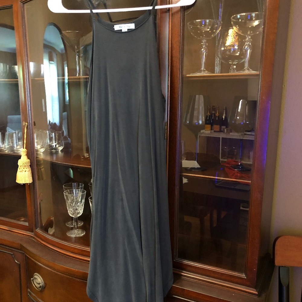 She and Sky Midi dress